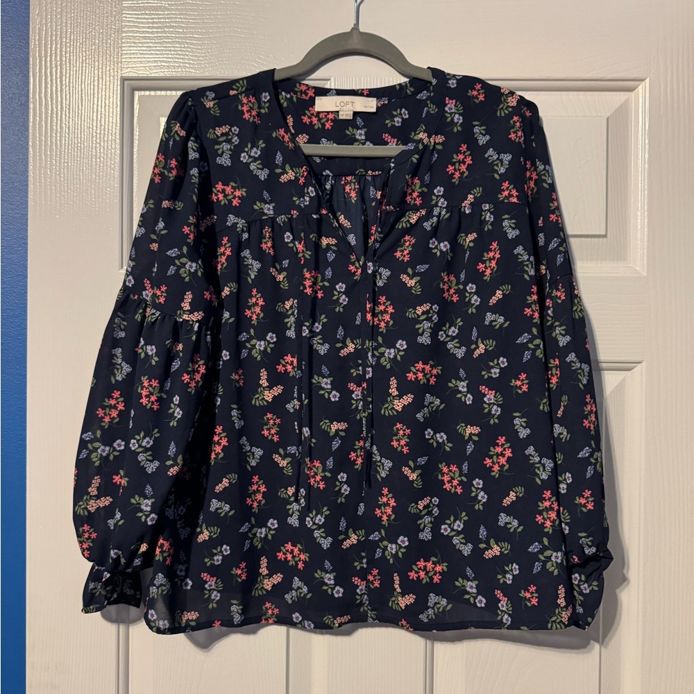 LOFT Petite Women's Floral Navy Long Sleeve Light Blouse